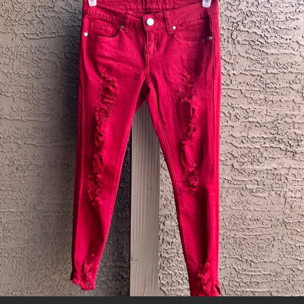 V.I.P rappers red jeans